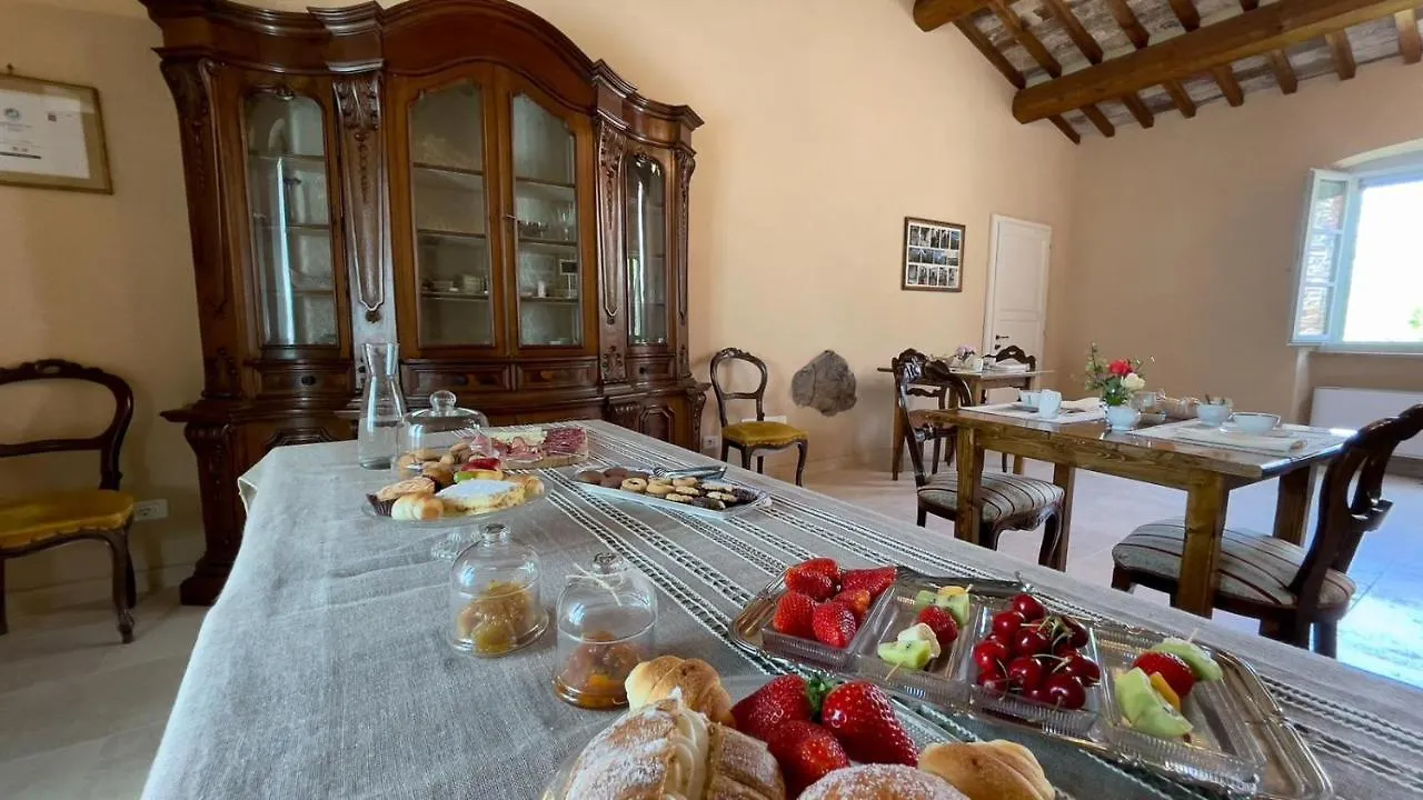 Farm stay Agriturismo Villa La Fontina Castiglion Fiorentino Italy